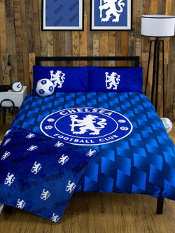 Chelsea FC Geometric "Reversible" Football Double to Queen Quilt Cover Set